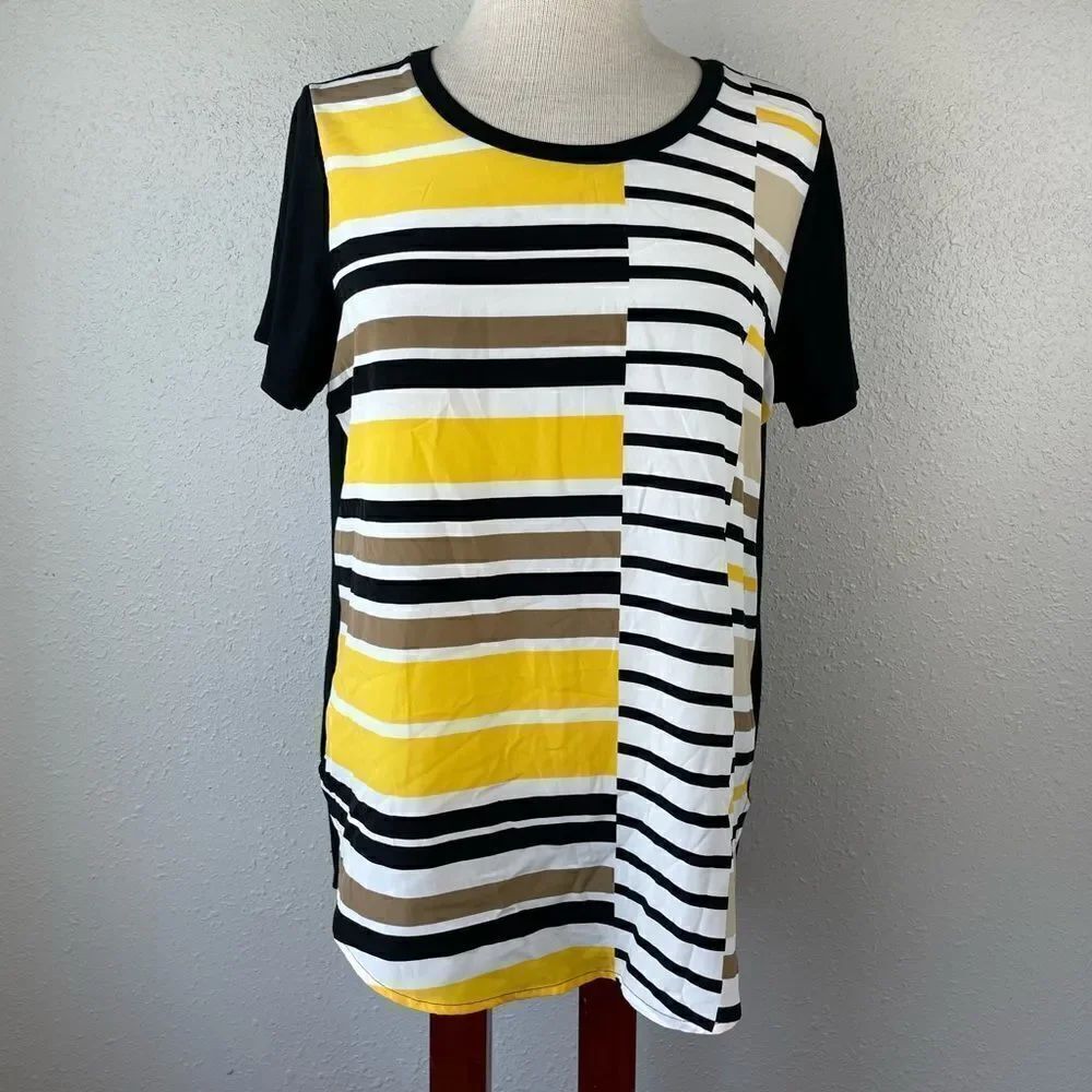 Vince Camuto Short Sleeve Top Size M EUC